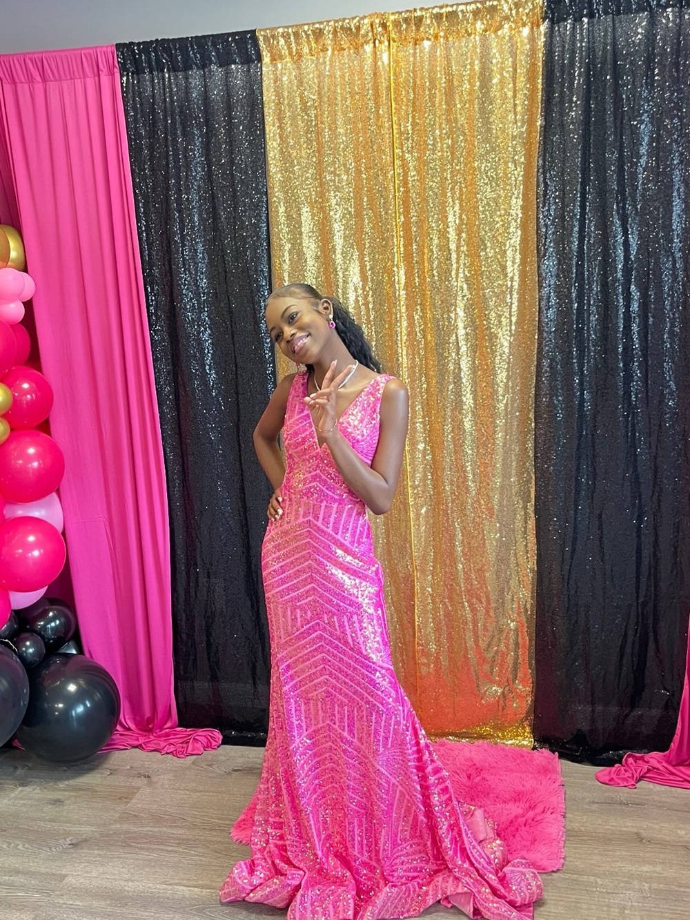 Hot Pink Jovani dress - Picture 2 of 4